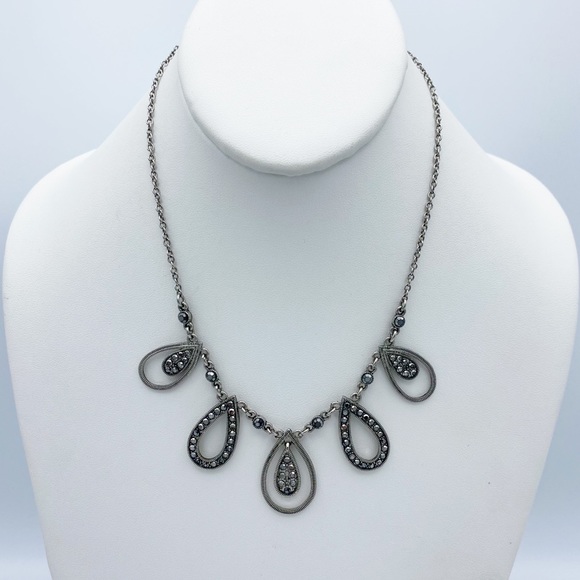 Liz Claiborne Silver Tone Tear Drop w/Rhinestones Statement Necklace - Picture 1 of 11
